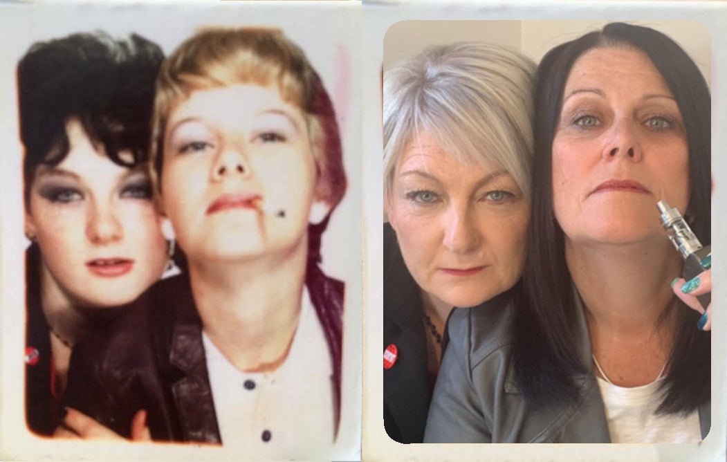 'Then and now' sisters light up Facebook as they re-enact their trip to Woolies photo-booth - Dirty Stop Outs