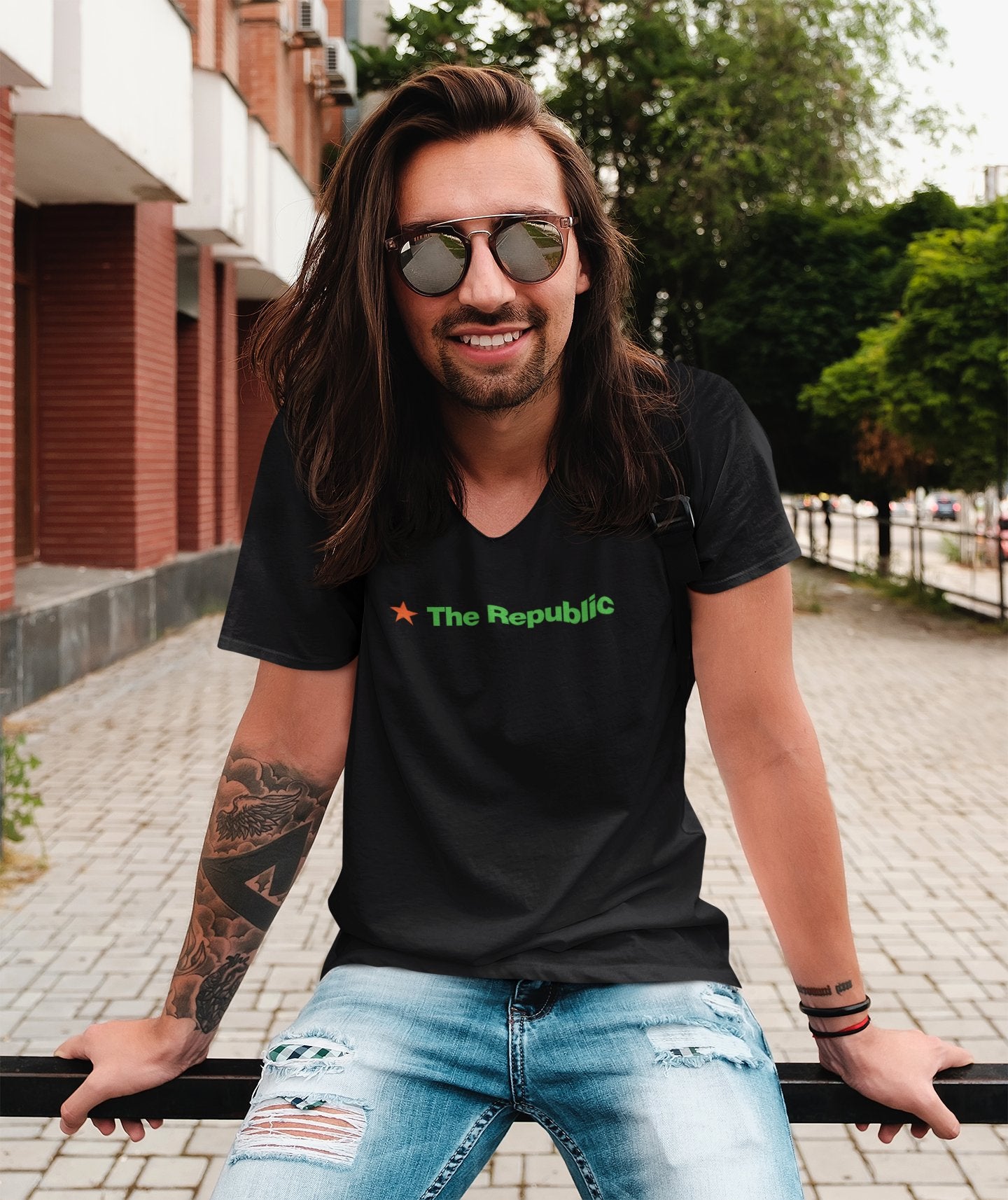 The Republic - unisex fit T-shirt - re-discover your inner DJ - Dirty Stop Outs